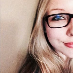 Meet your Posher, Deanna